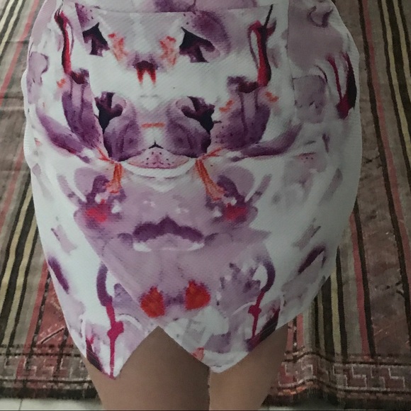 Sexy low cut summer dress - Picture 2 of 4